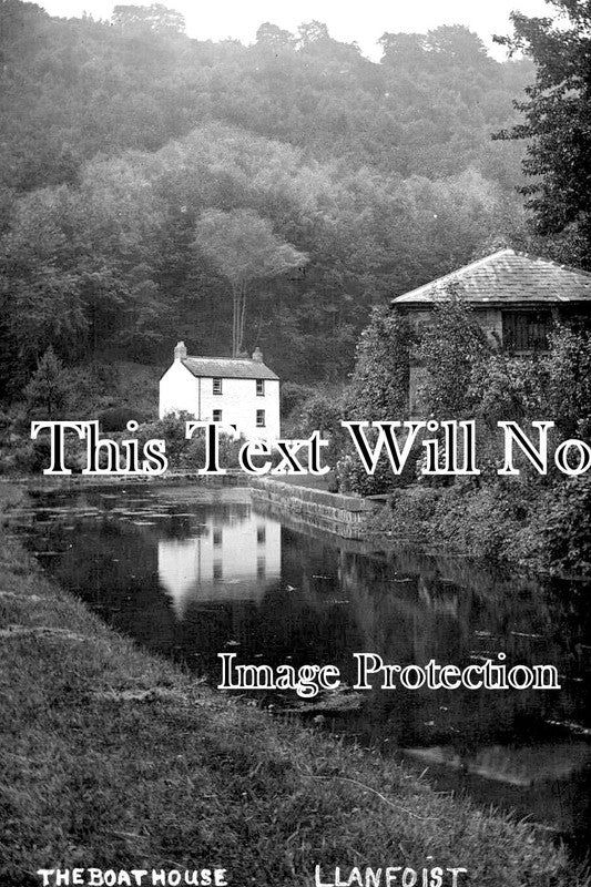 WL 875 - The Boat House, Llanfoist, Wales