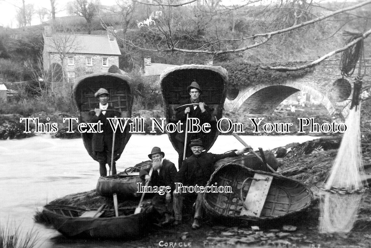 WL 898 - Coracle Boats, Carmarthen, Wales