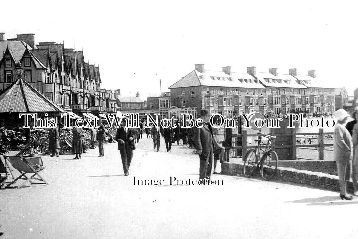 WL 967 - Porthcawl Promenade Esplanade, Wales