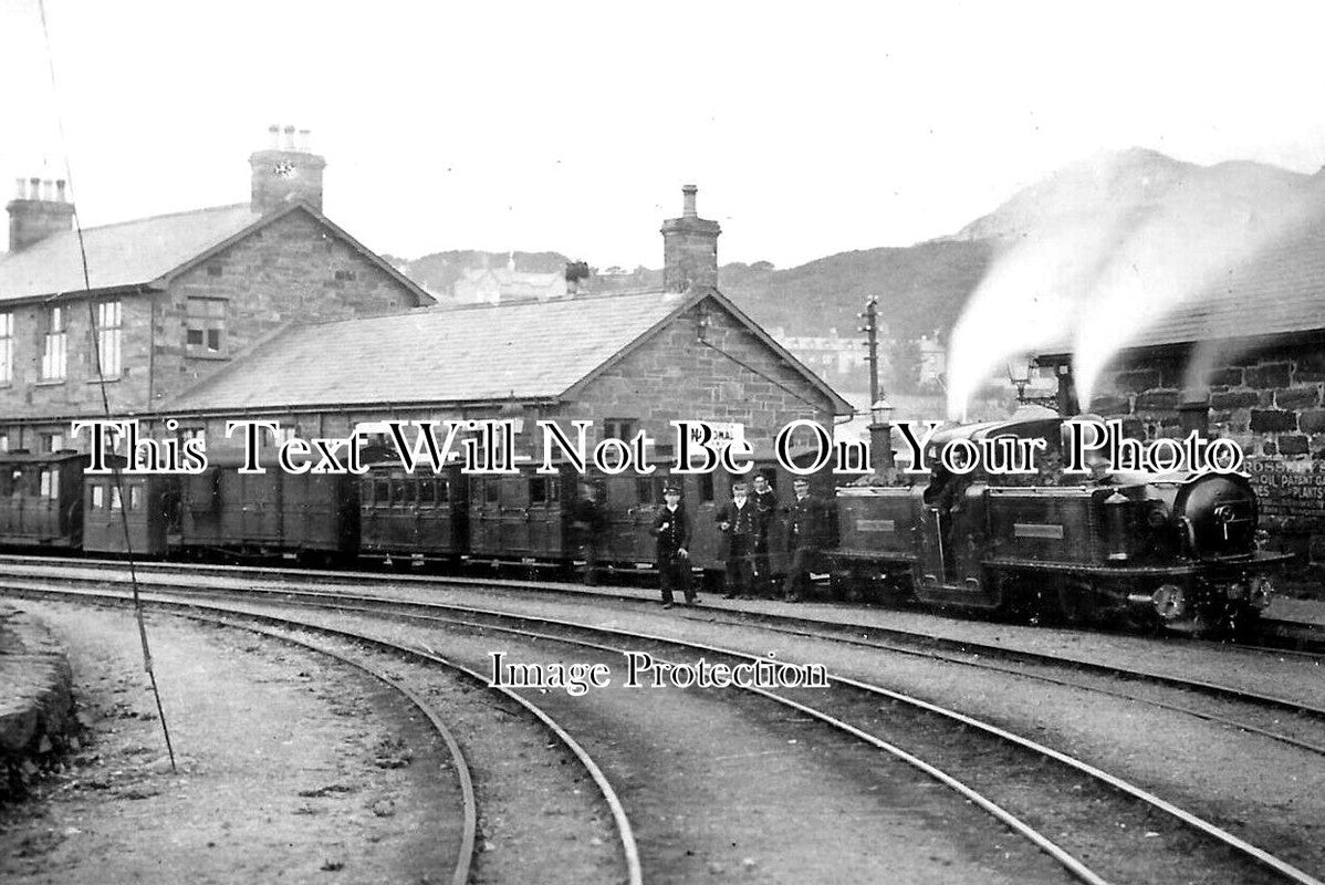 WL 981 - Portmadoc Railway Station, Wales c1912