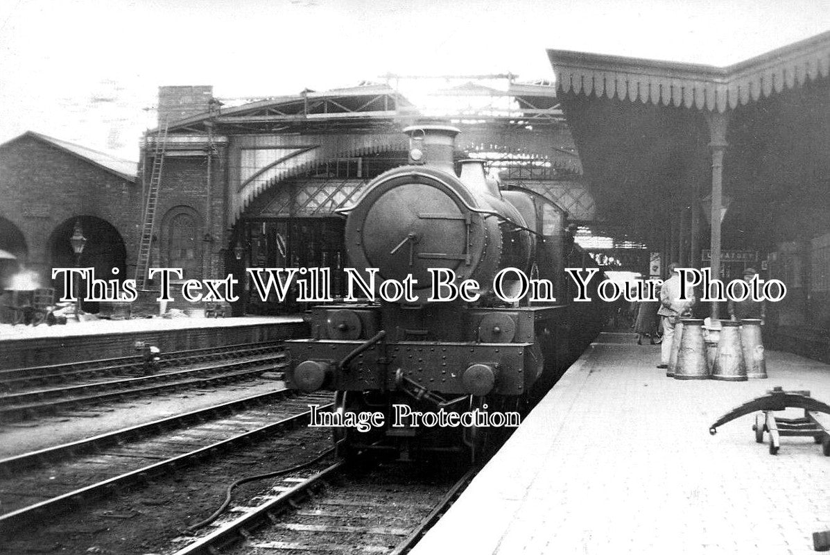 WO 1764 - Shrub Hill Railway Station, Worcester, Worcestershire c1927