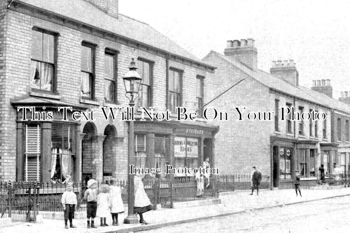 YO 10219 - Street Scene, Hull, Yorkshire