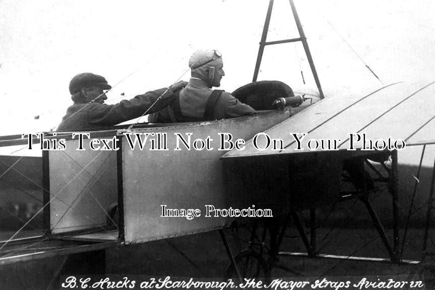 YO 10230 - Aviator BC Hucks & Mayor, Scarborough, Yorkshire