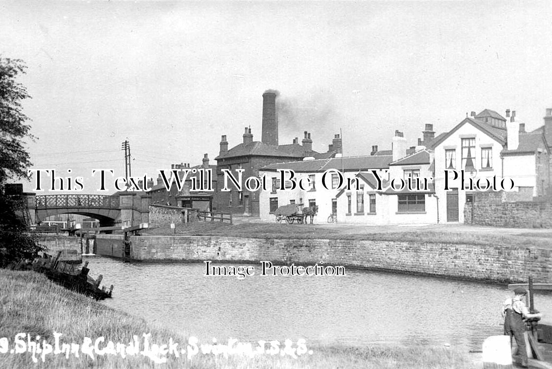 YO 10281 - The Ship Inn Pub & Canal, Swinton, Yorkshire