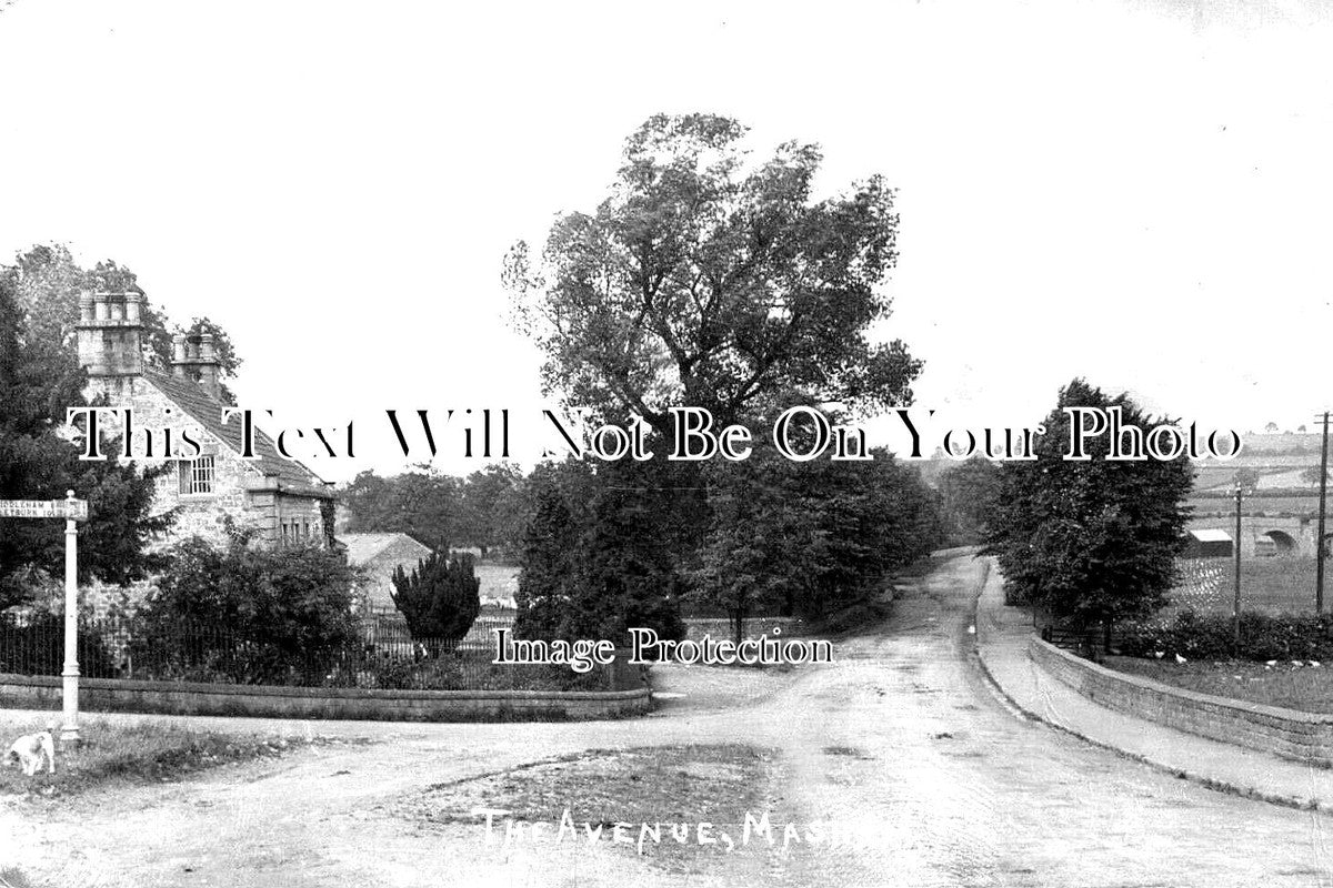 YO 10390 - The Avenue, Masham, Yorkshire