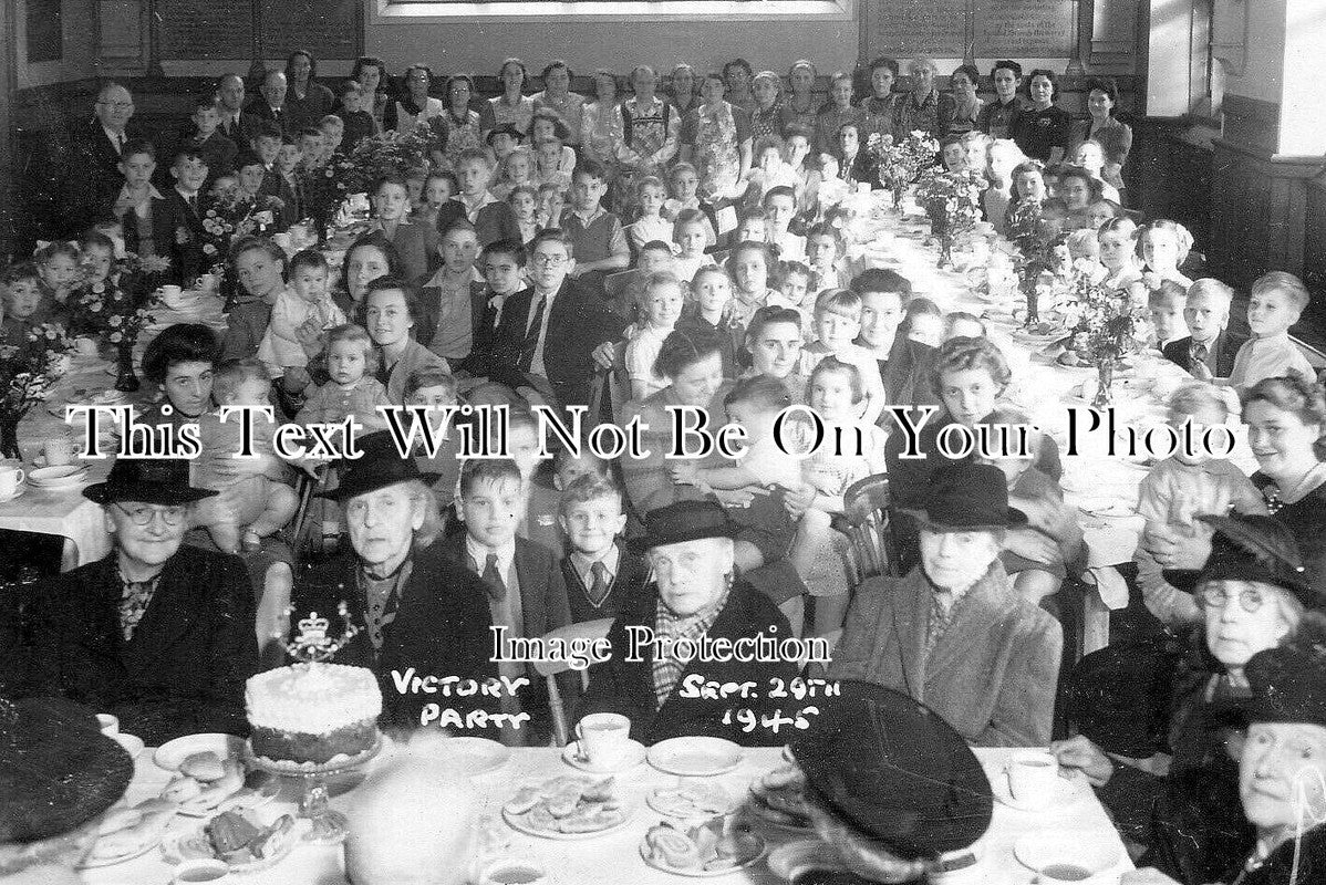 YO 10503 - Victory Party At Steeton, Yorkshire 1945 WW2