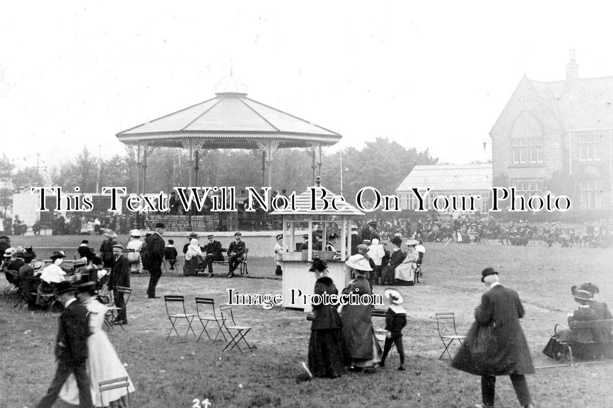 YO 10593 - Bandstand, Halifax Zoo & Amusement Park, Yorkshire