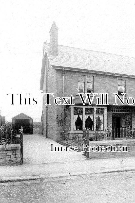 YO 10742 - The Grove, Shipley, Yorkshire c1912