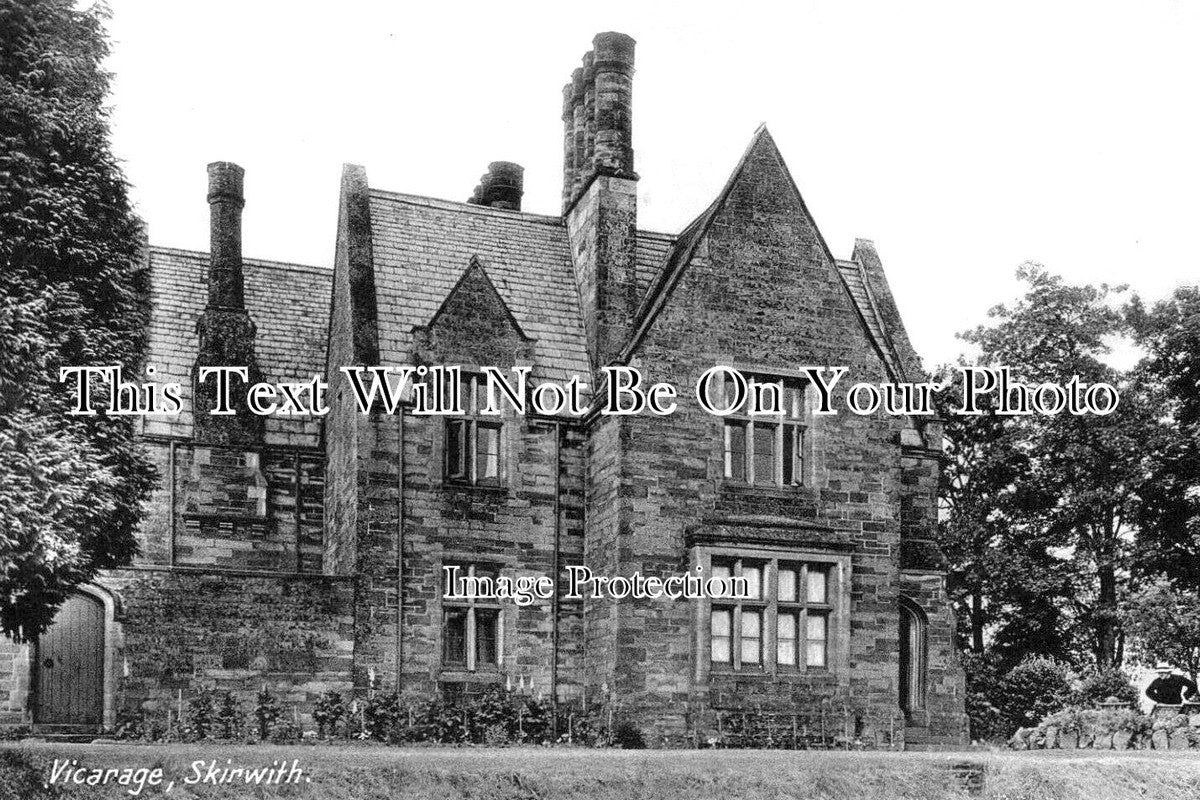 YO 10832 - Skirwith Vicarage, Skirlaugh, Yorkshire