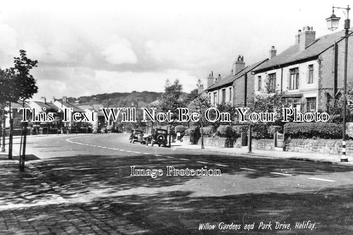 YO 10890 - Willow Gardens & Park Drive, Halifax, Yorkshire