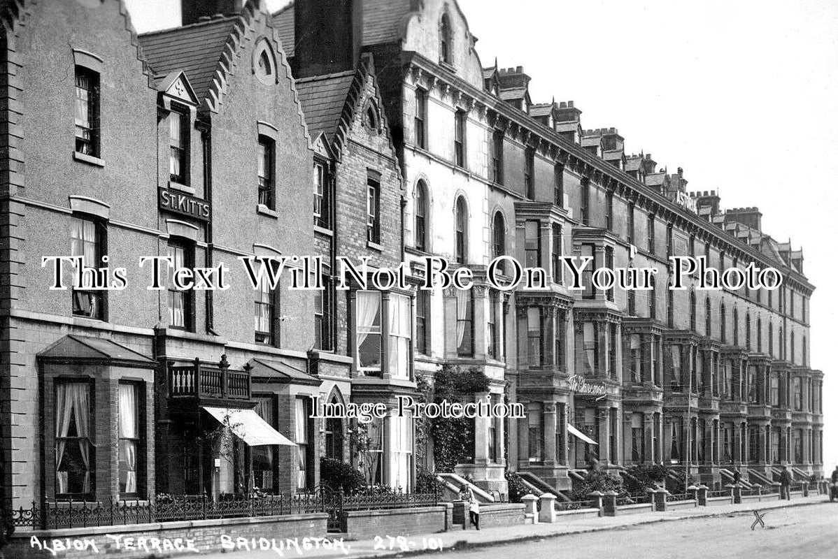 YO 10900 - Albion Terrace, Bridlington, Yorkshire c1922