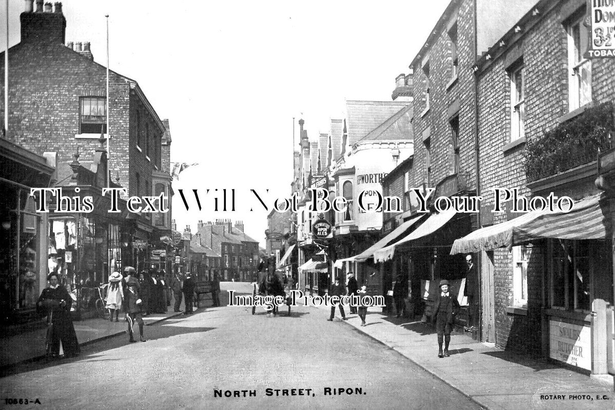 YO 10942 - North Street, Ripon, Yorkshire