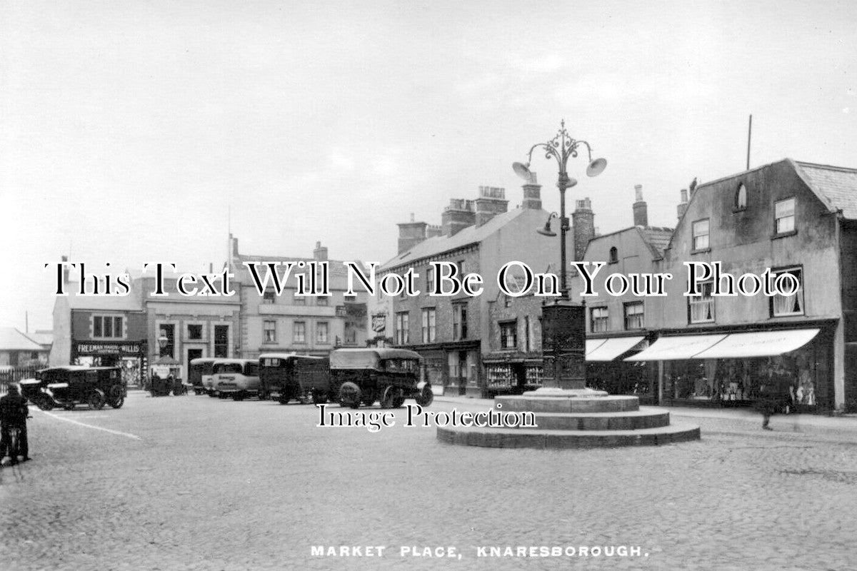 YO 10957 - Market Place, Knaresborough, Yorkshire