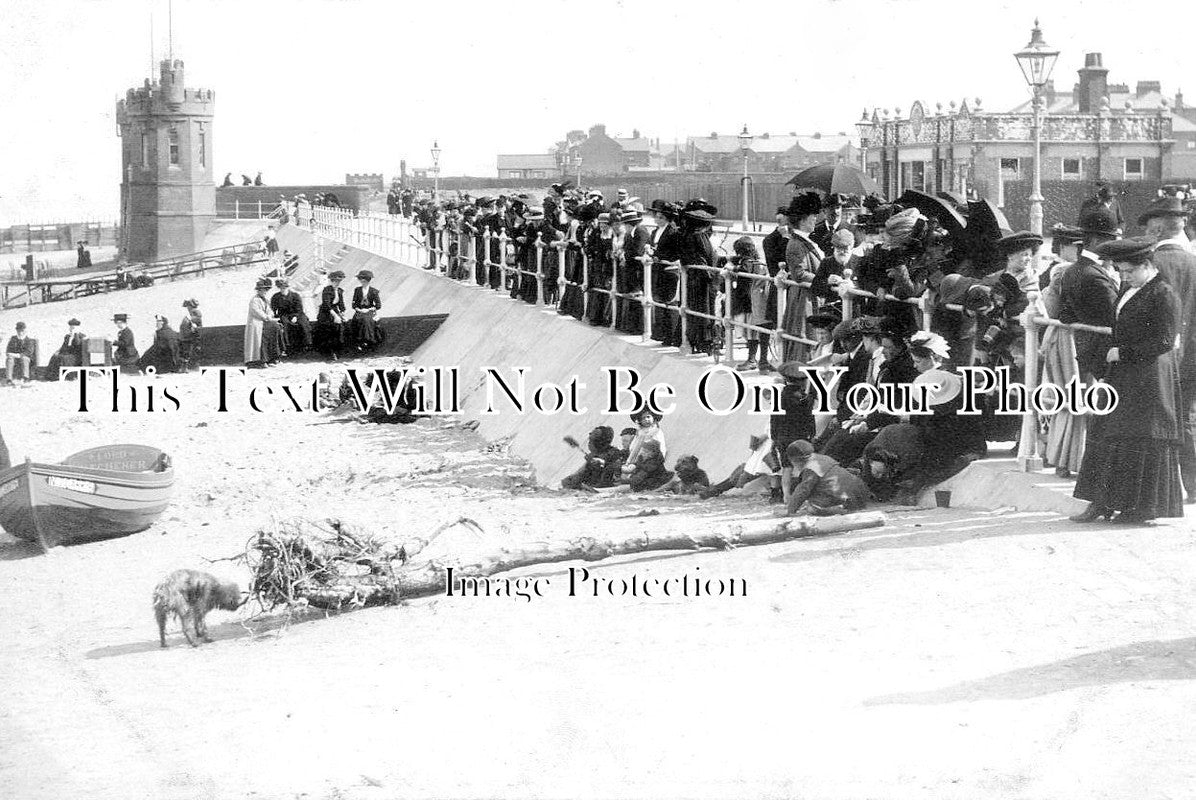 YO 11343 - New Central Promenade, Withernsea, Yorkshire