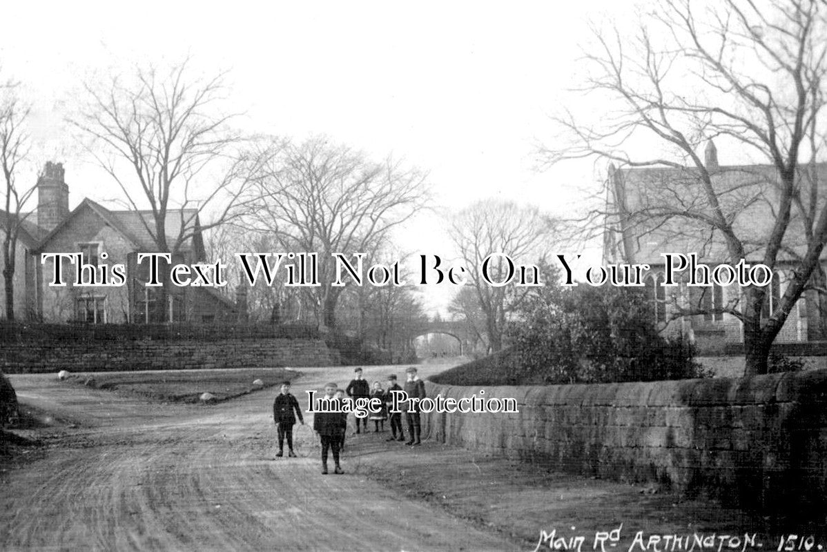 YO 11346 - Main Road, Arthington, Yorkshire c1915