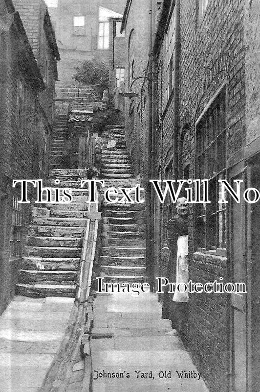 YO 11407 - Johnsons Yard, Old Whitby, Yorkshire