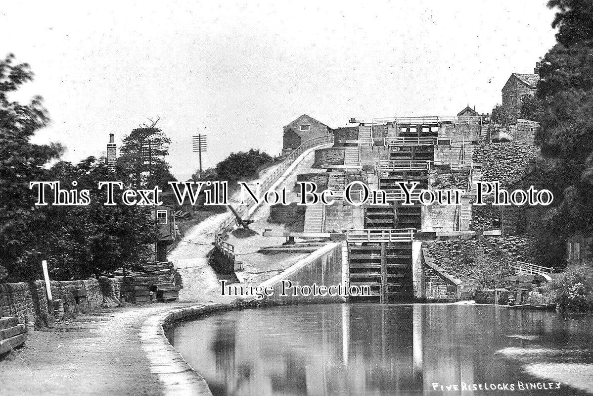 YO 11531 - Five Rise Locks, Bingley, Yorkshire