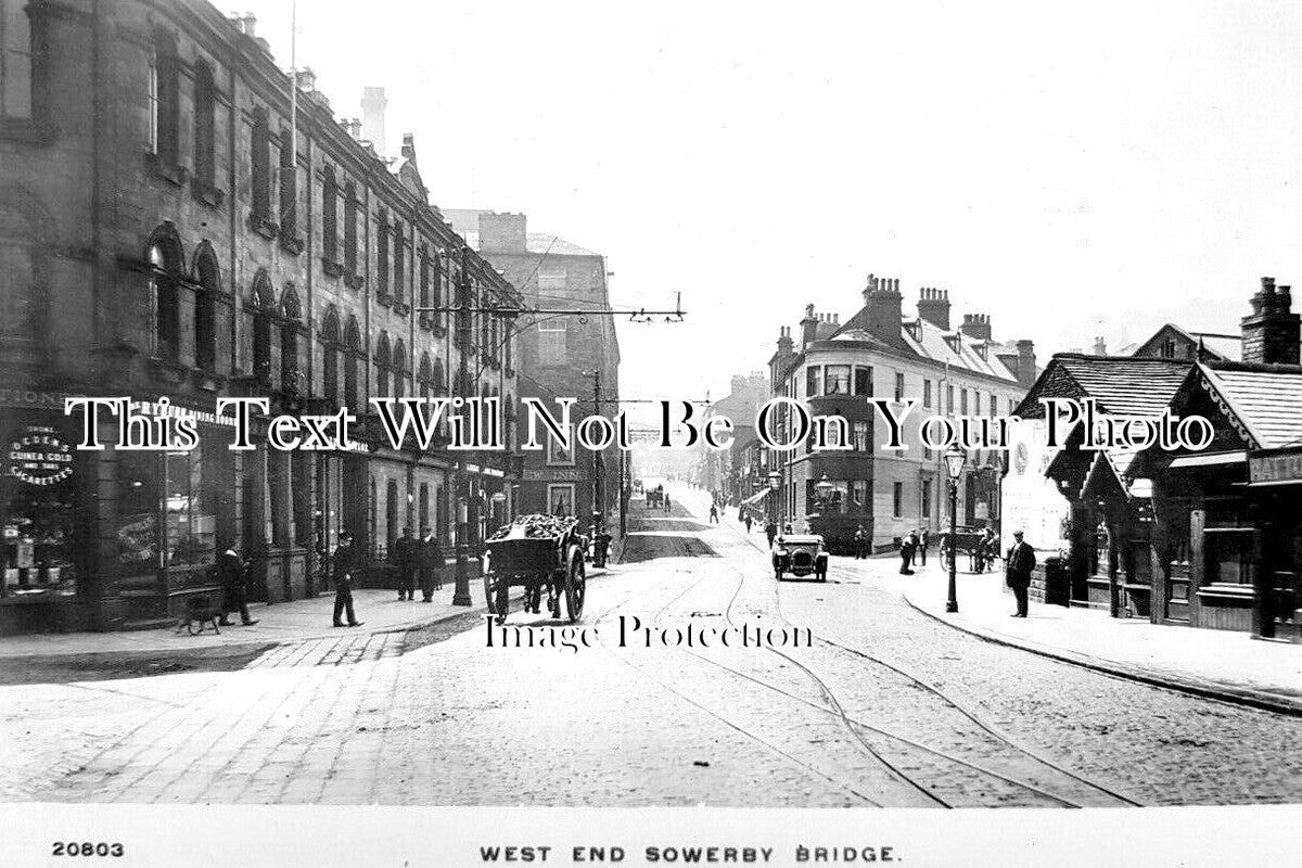 YO 11561 - West End, Sowerby Bridge, Yorkshire