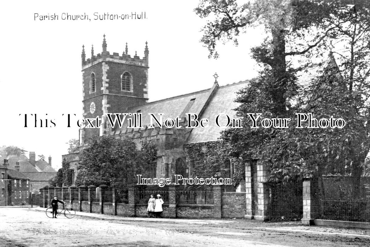 YO 11658 - Sutton On Hull Parish Church, Yorkshire c1918