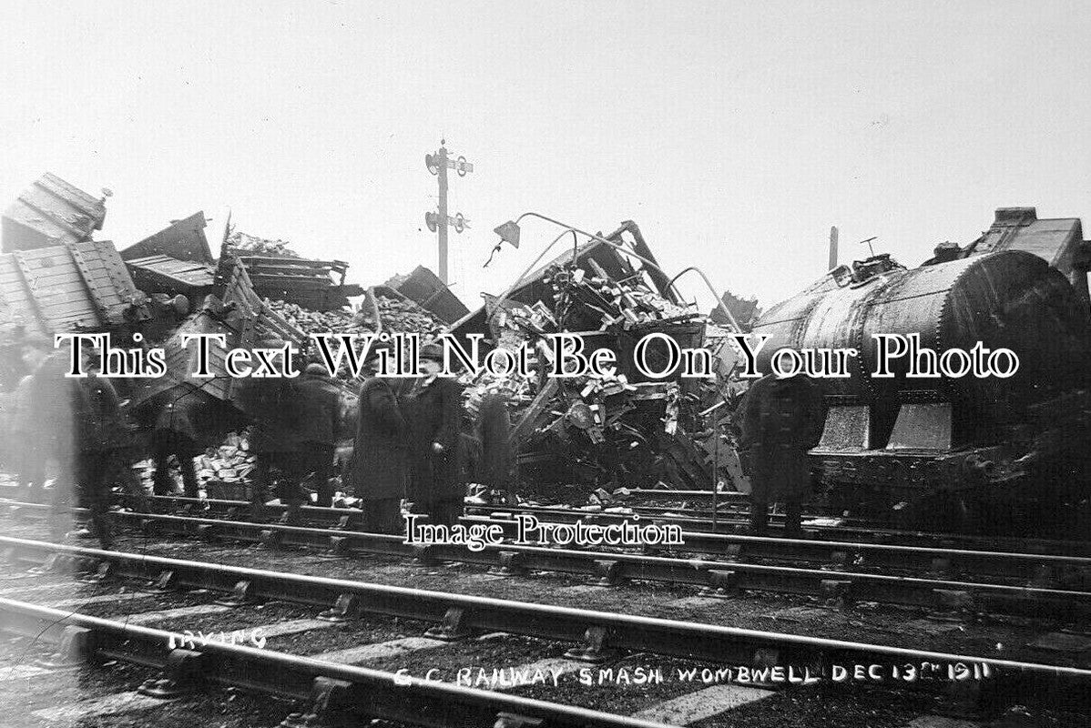 YO 11747 - GC Railway Smash Accident, Wombwell, Yorkshire 1911