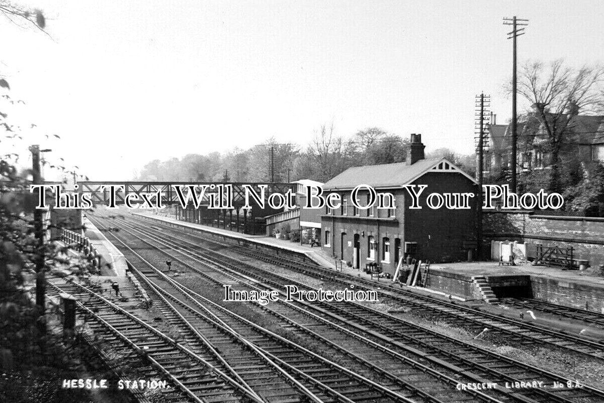 YO 11818 - Hessle Railway Station, Yorkshire