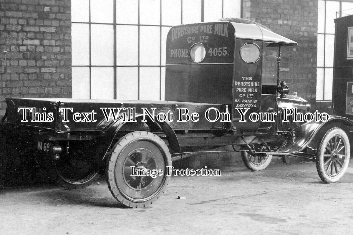 YO 12040 - Derbyshire Pure Milk Lorry, Bath Street, Sheffield, Yorkshire