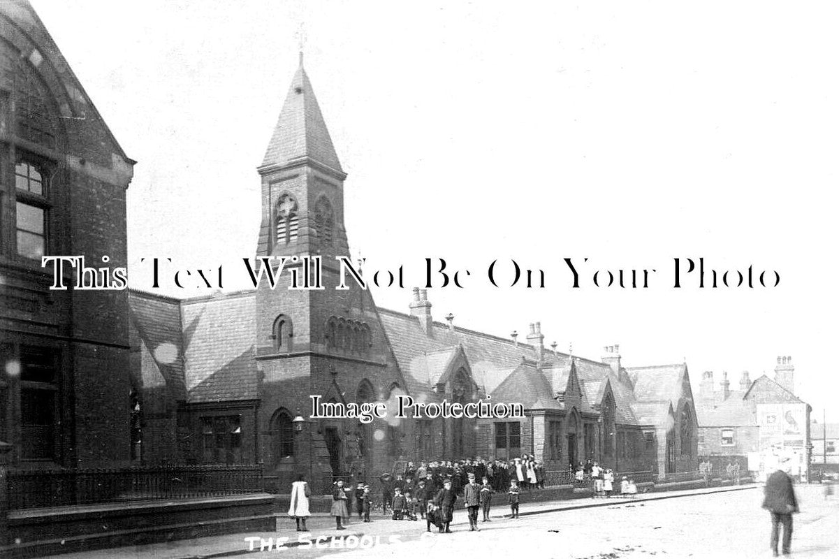 YO 12121 - The Schools, Castleford, Yorkshire