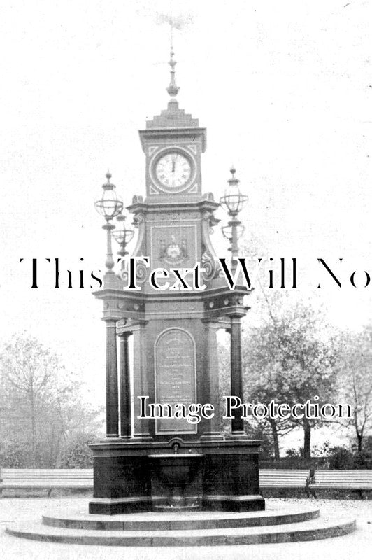 YO 12131 - The Fountain, Woodhouse Moor, Leeds, Yorkshire c1908