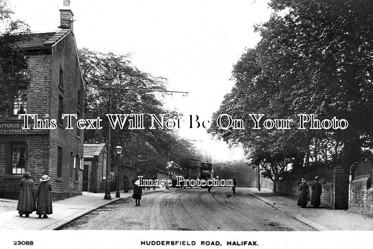 YO 12452 - Huddersfield Road, Salterhebble, Halifax, Yorkshire