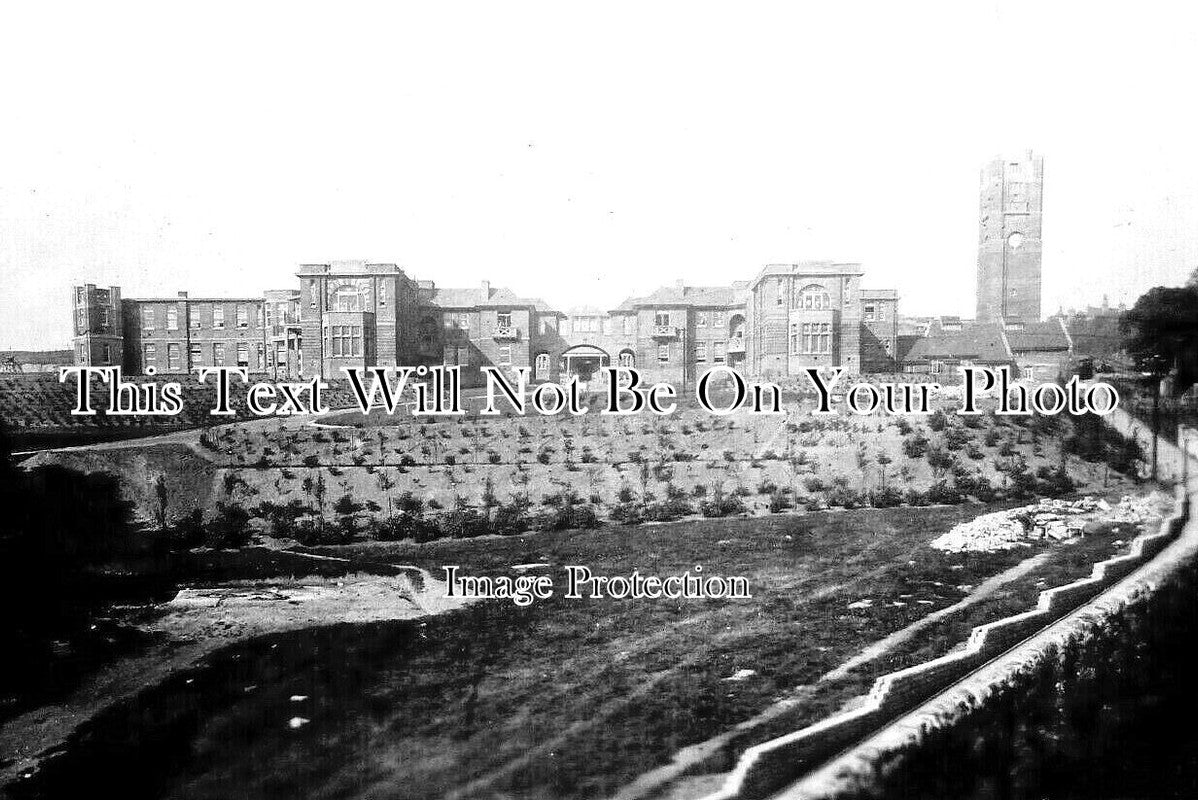 YO 12593 - The New General Hospital, Dewsbury, Yorkshire c1915