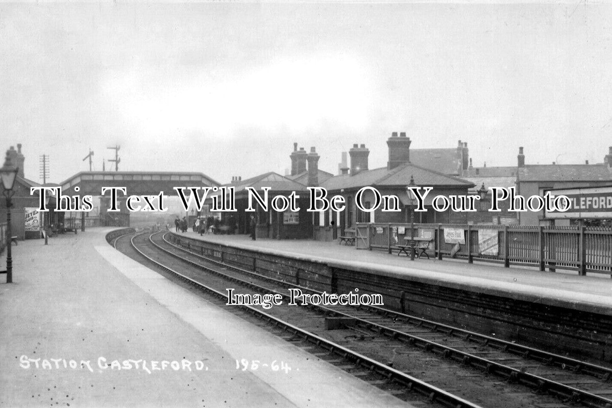 YO 12598 - Castleford Railway Station, Yorkshire c1922