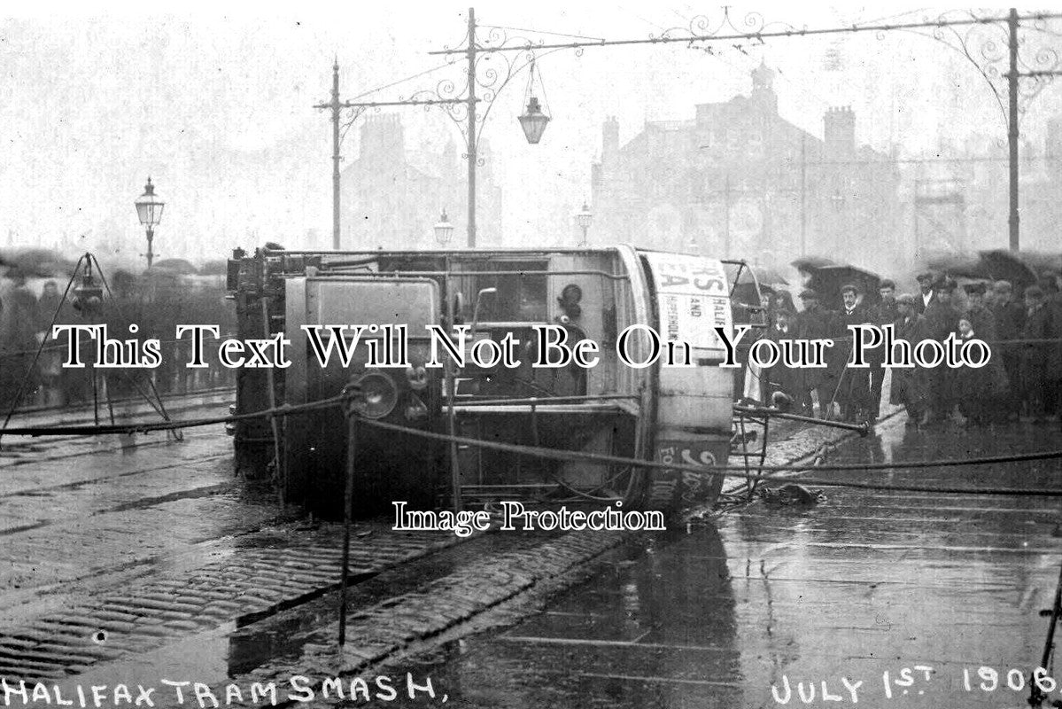 YO 12607 - North Bridge Tram Car Smash, Halifax, Yorkshire 1906