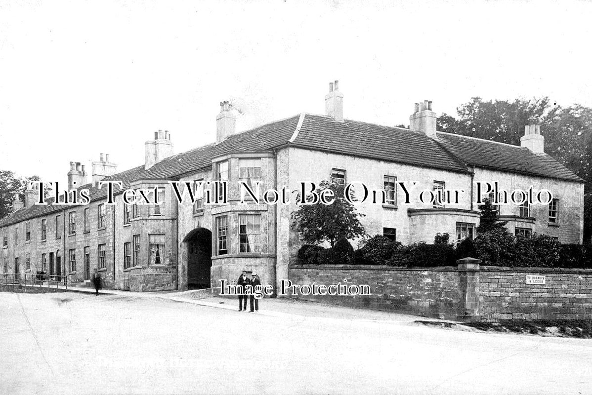 YO 12925 - The Swan Hotel, Aberford, Leeds, Yorkshire
