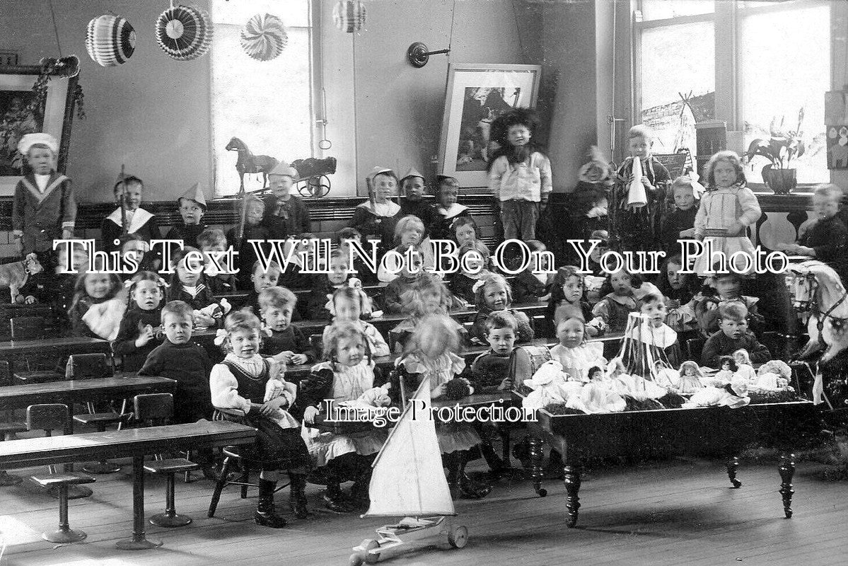 YO 12958 - Infant Class, Parkinson Lane School, Halifax, Yorkshire 1912