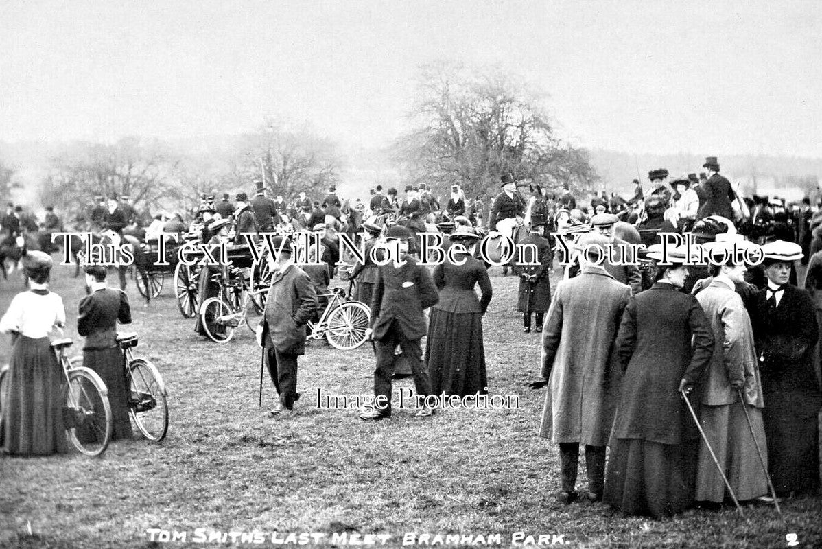 YO 13017 - Tom Smiths Last Meet, Bramham Park, Leeds, Yorkshire