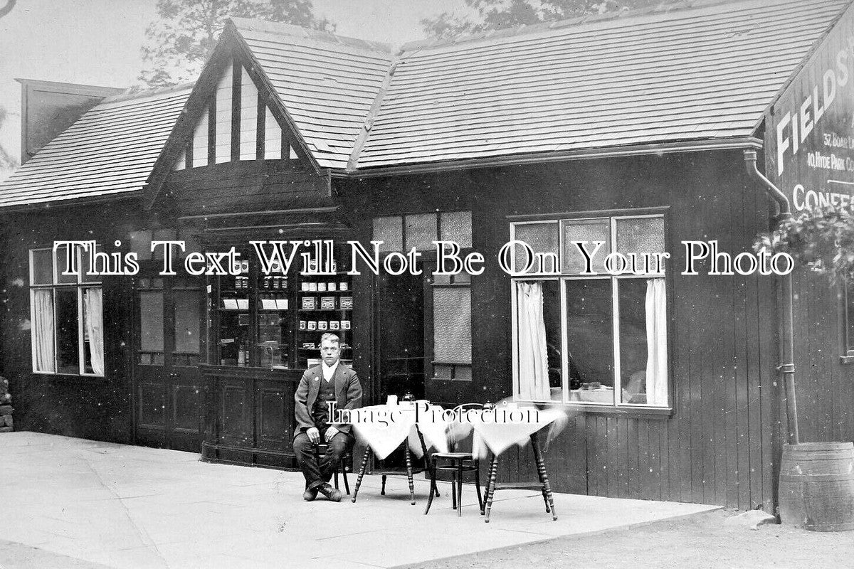 YO 13027 - Lawnswood Cafe, Leeds, Yorkshire