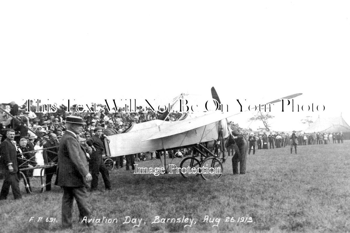 YO 13221 - Aviation Day, Barnsley, Yorkshire 1913