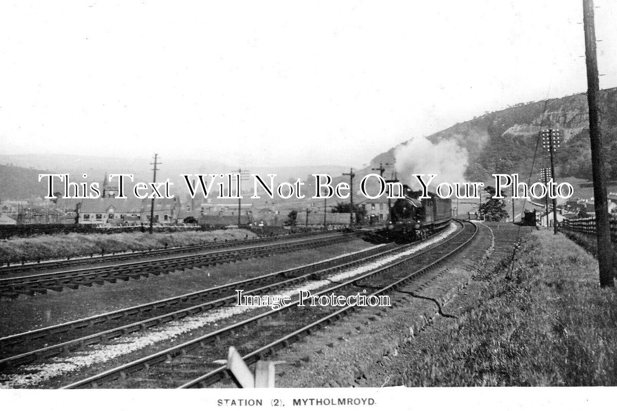 YO 13519 - Mytholmroyd Railway Station, Yorkshire