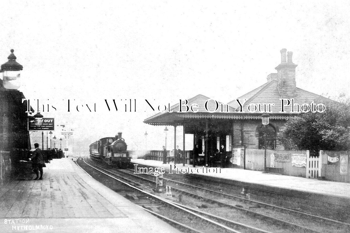YO 13634 - Mytholmroyd Railway Station, Yorkshire