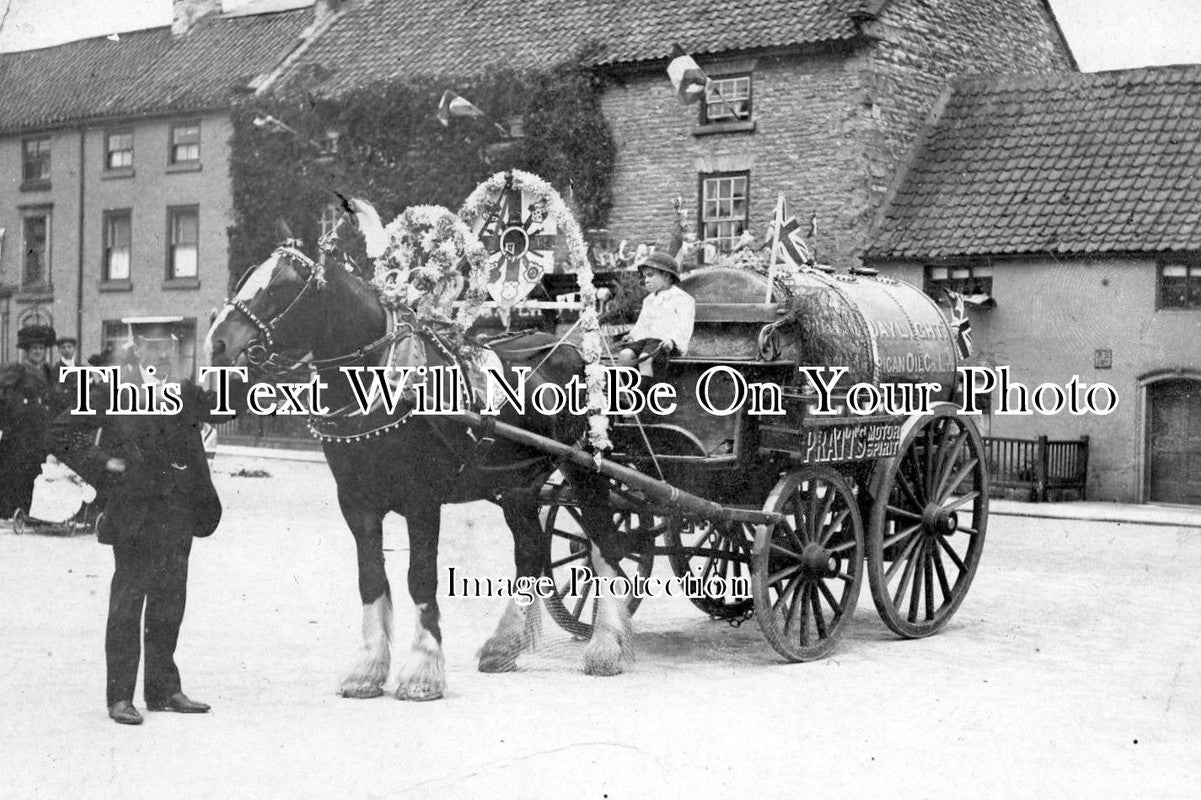 YO 1390 - Pratts Motor Spirit, Helmsley, Yorkshire