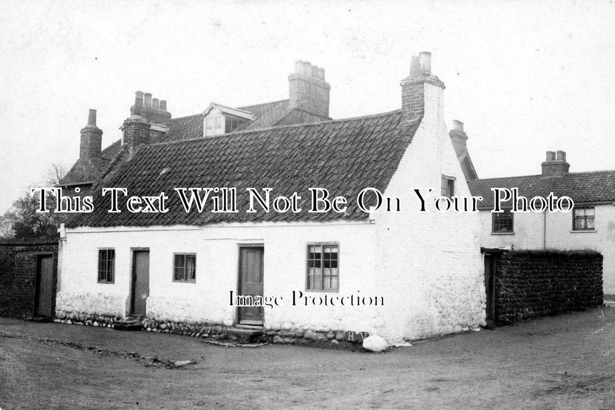 YO 1745 - Hornsea Cottages, Back Of Westgate, Yorkshire
