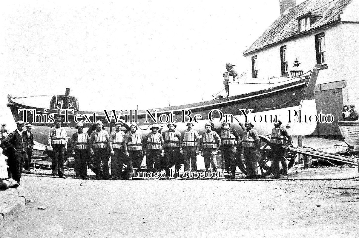 YO 2541 - AH Cromack Lifeboat & Crew, Robin Hoods Bay, Yorkshire