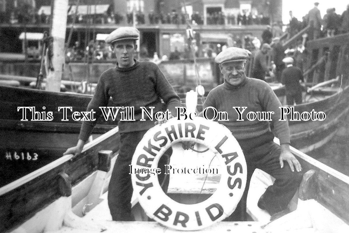 YO 3323 - Lass Brid Boat, Bridlington Harbour, Yorkshire c1927