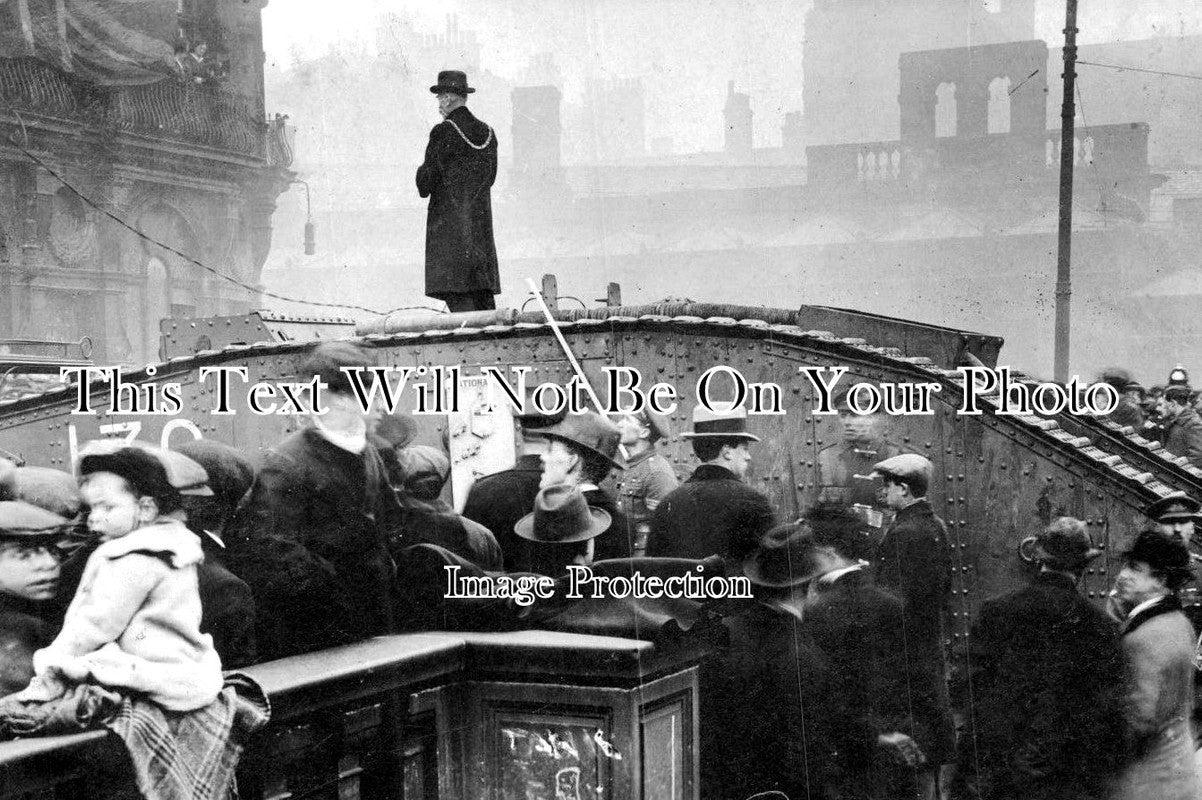 YO 3343 - WW1 Tank & Mayor, Sheffield, Yorkshire