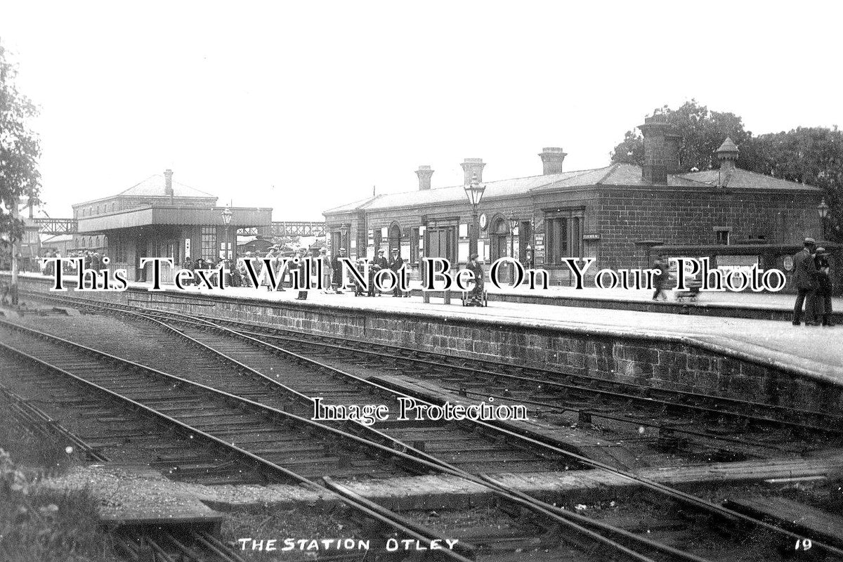 YO 3594 - Otley Railway Station, Yorkshire