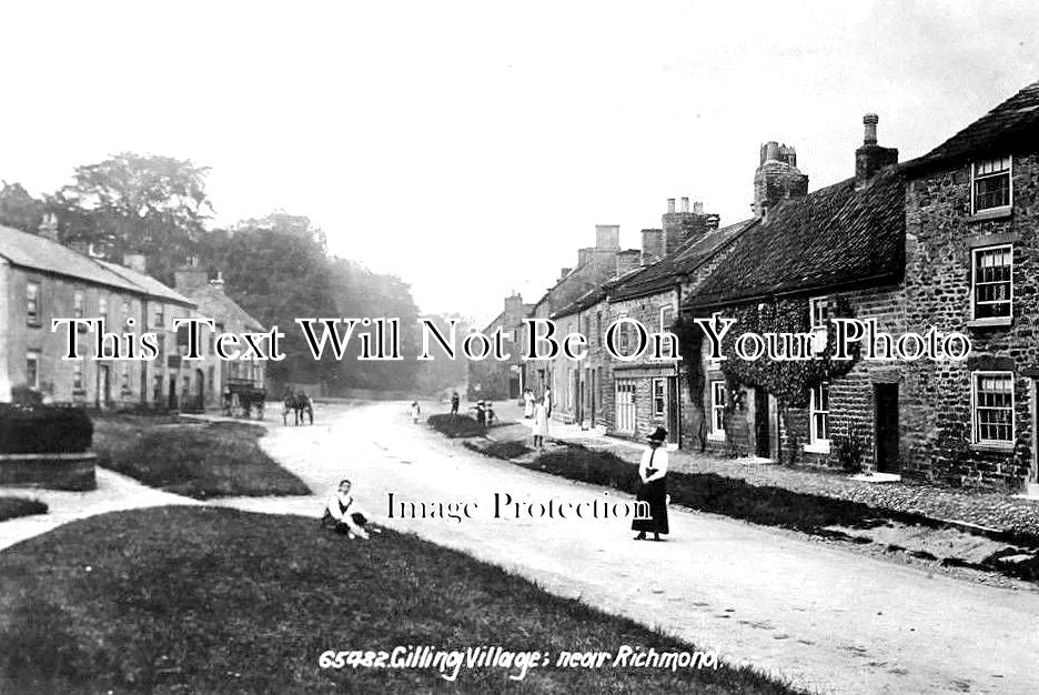 YO 4082 - Gilling Village, Richmond, Yorkshire