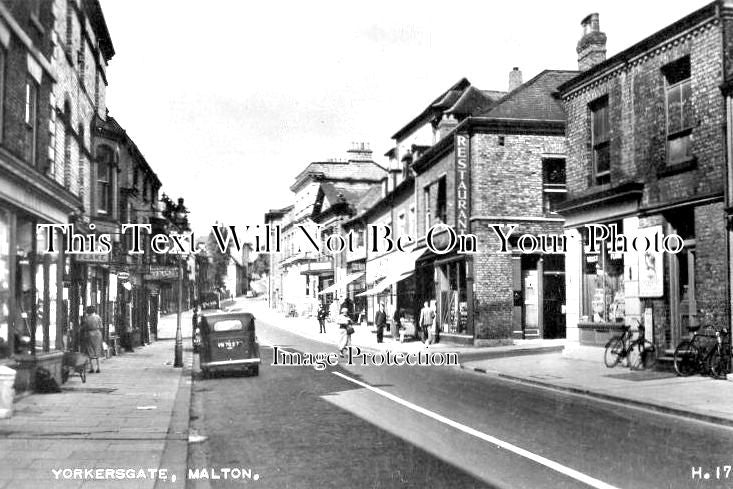 YO 4412 - Yorkersgate, Malton, Yorkshire