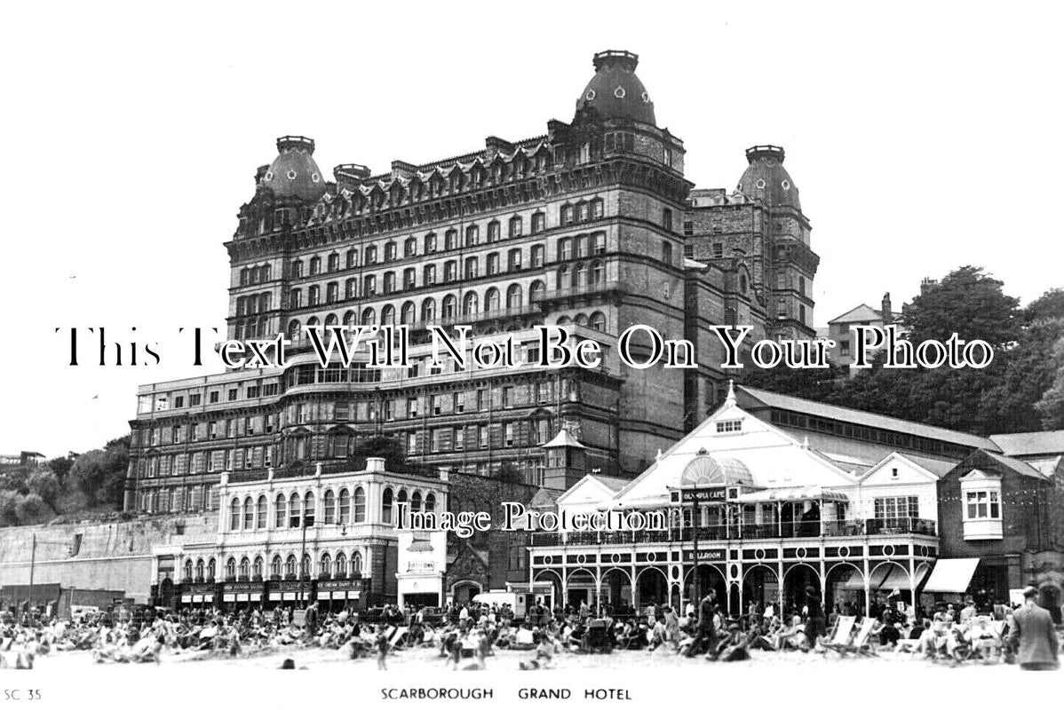 YO 5664 - Grand Hotel, Scarborough, Yorkshire