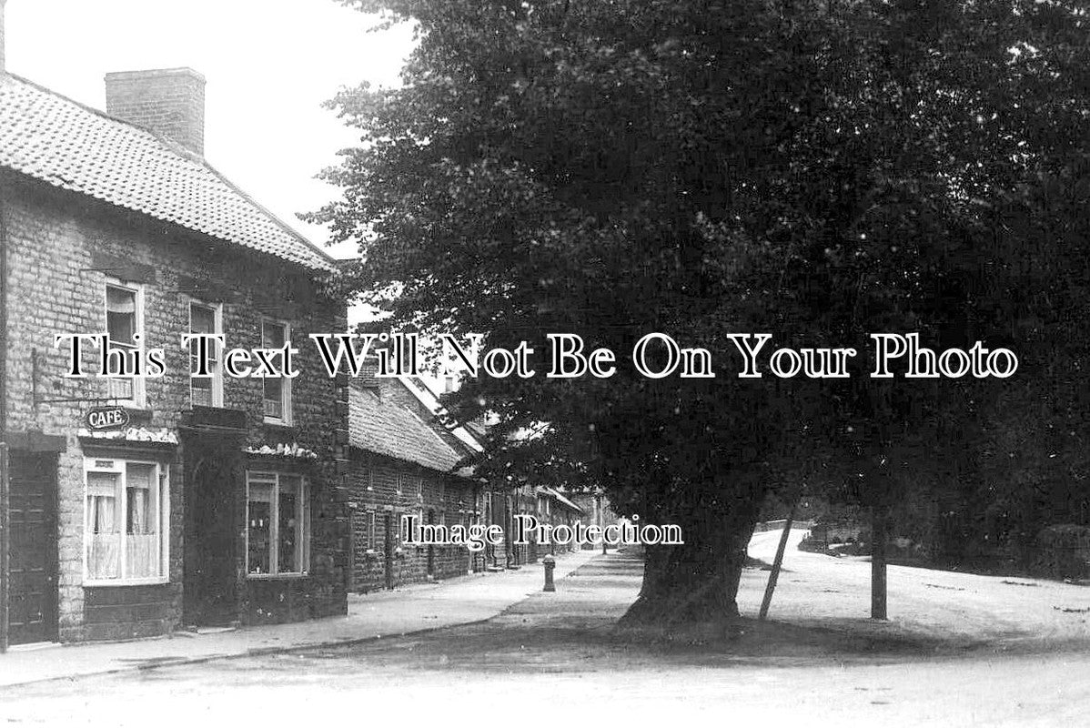YO 5682 - Thornton Le Dale, Yorkshire