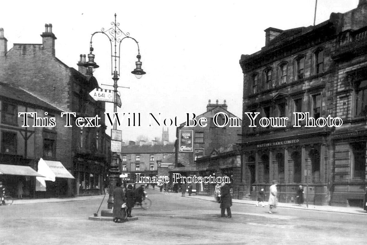 YO 5743 - Thornton Square, Brighouse, Yorkshire